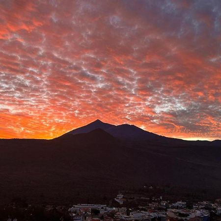 Apto Increible, Acogedor, Luminoso De Ambiente Muy Relajante Con Excelentes Vistas Y Servicios/ Amazing Apt With Sunset Lovely Views Lägenhet Costa Adeje  Exteriör bild